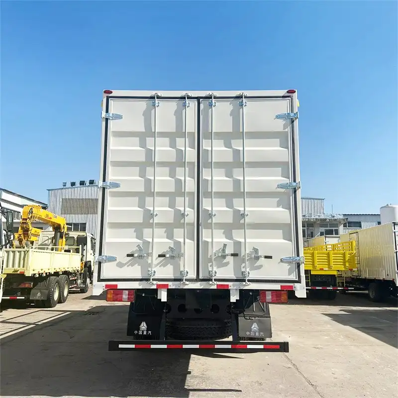 Howo Light Stake Truck