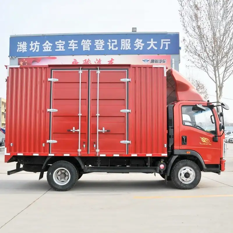 Howo Van Cargo Truck