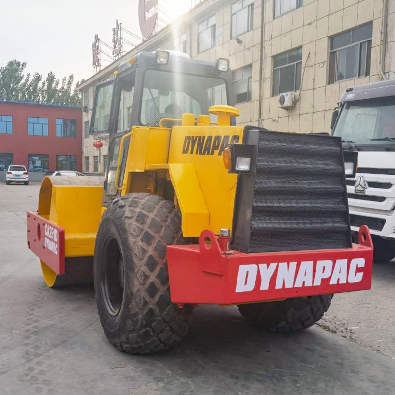 road roller