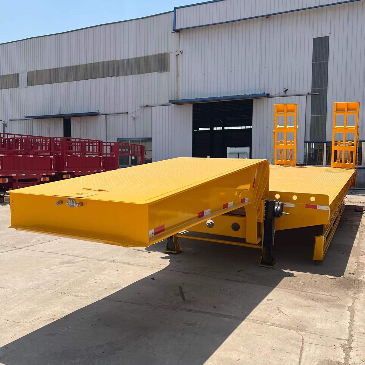 lowbed trailer.jpg