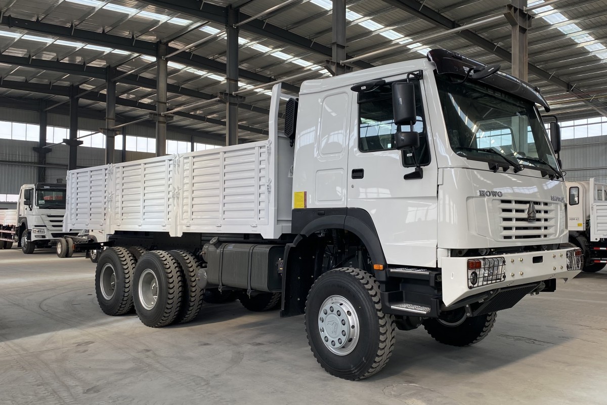 Sinotruk Howo 6x6 cargo truck for sale.jpg