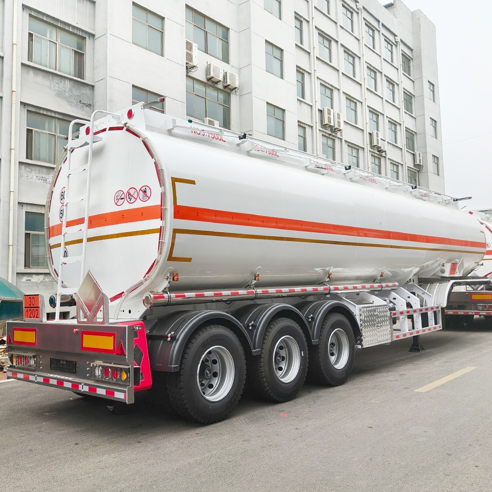 fuel trailer (5).jpg