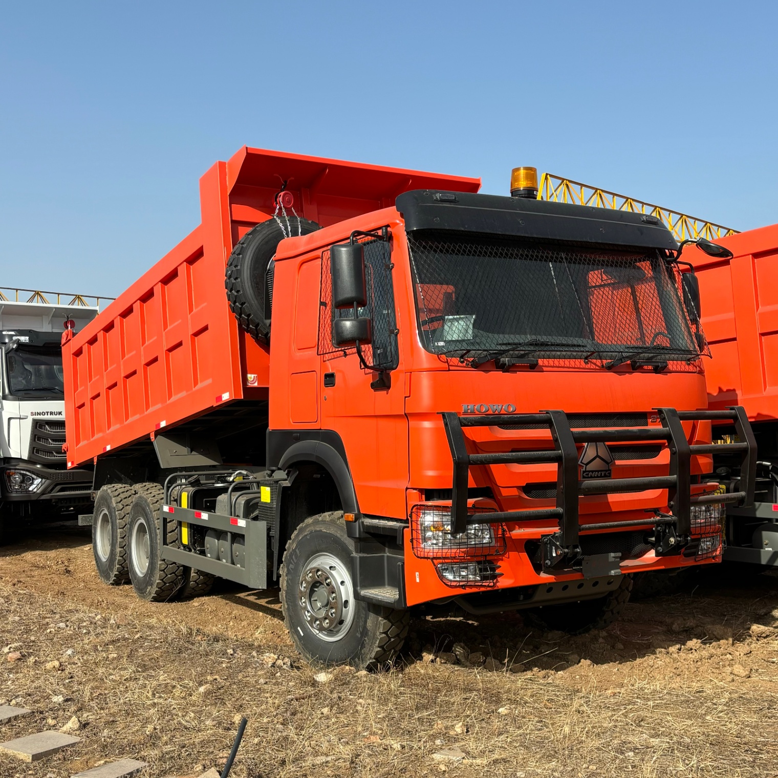 豪沃371hp 6x4 自卸车 (3).JPG