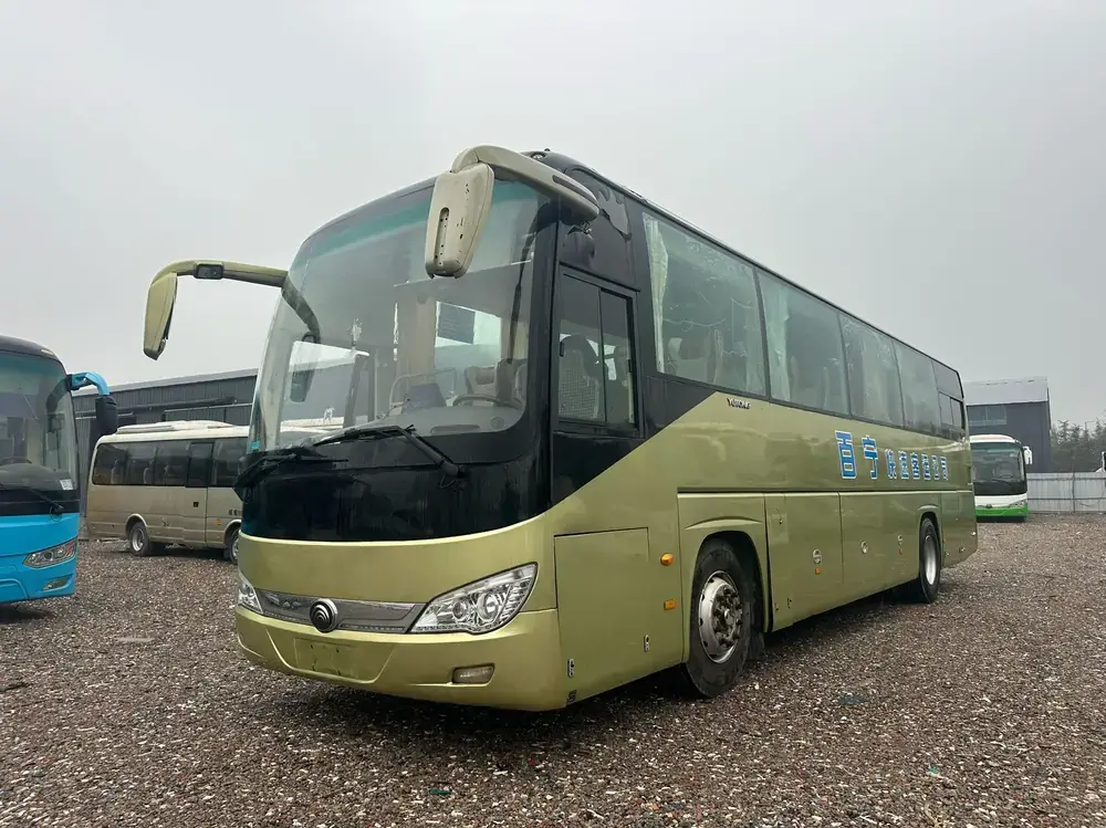 Yutong 50-Seats Coach Bus for sale