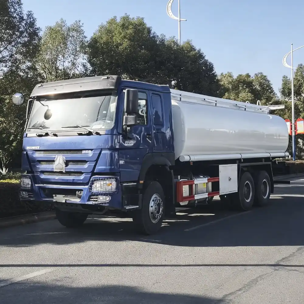 Howo 6*4 Fuel Tank Truck