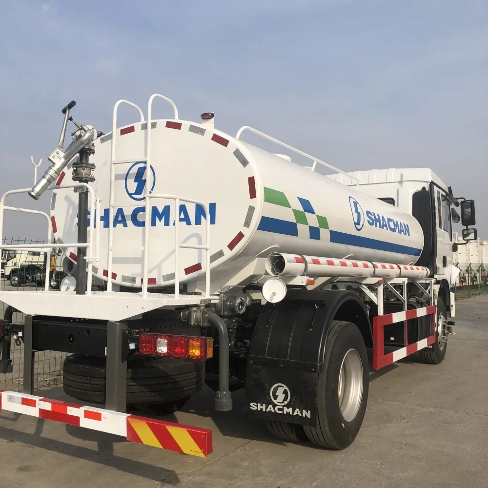 Shacman water tank truck