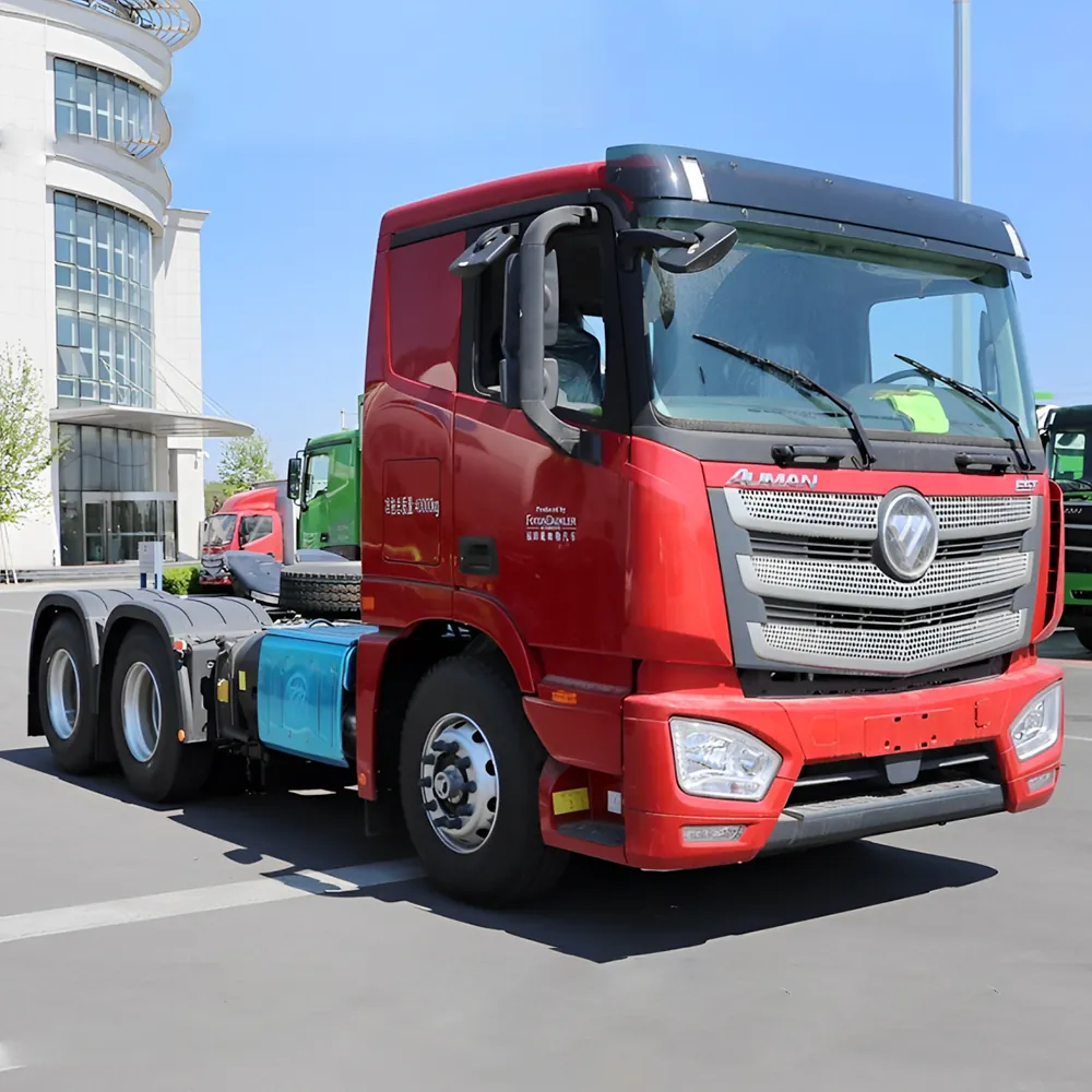 What is a Tractor Truck? Key Differences Between Rigid Trucks and Semi-Tractors