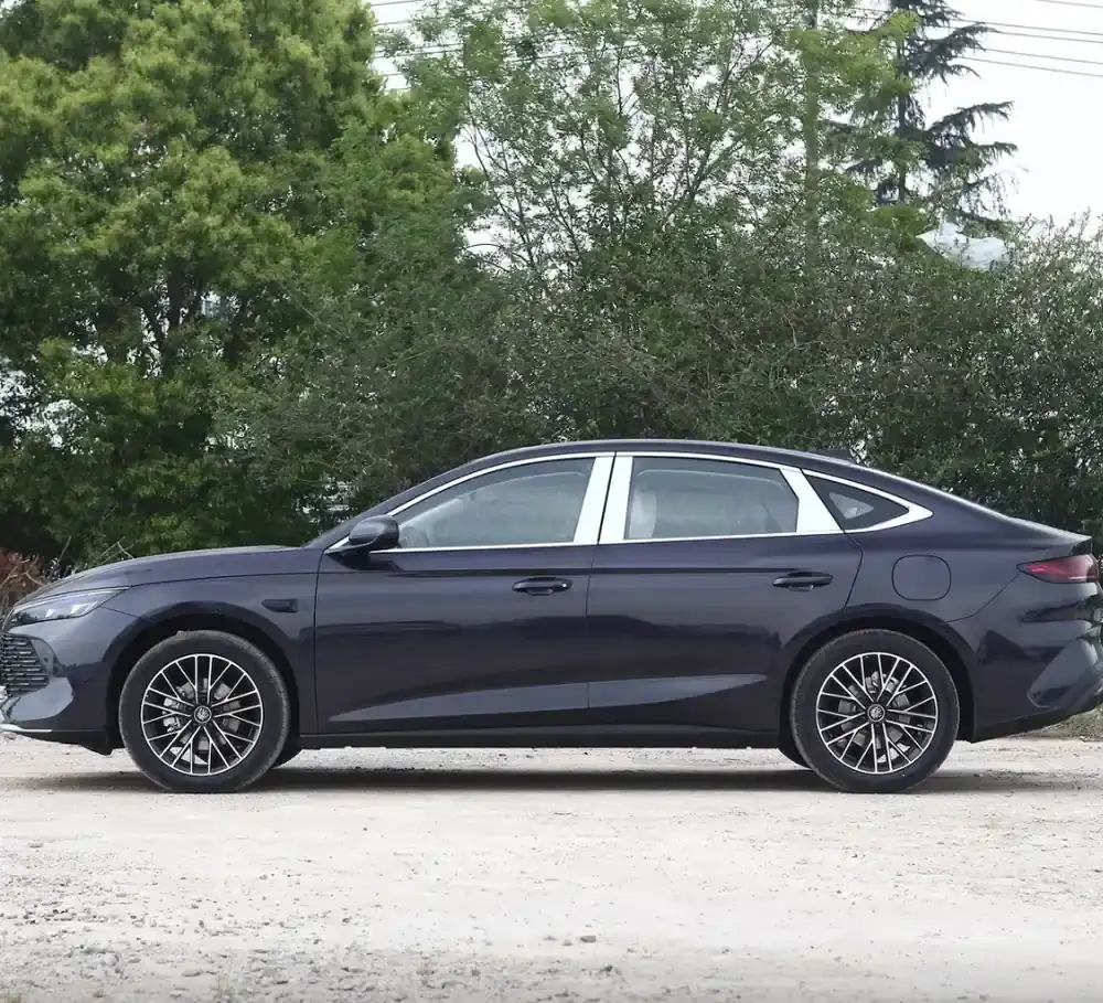 BYD Qin L DM-i Plug-in Hybrid Sedan