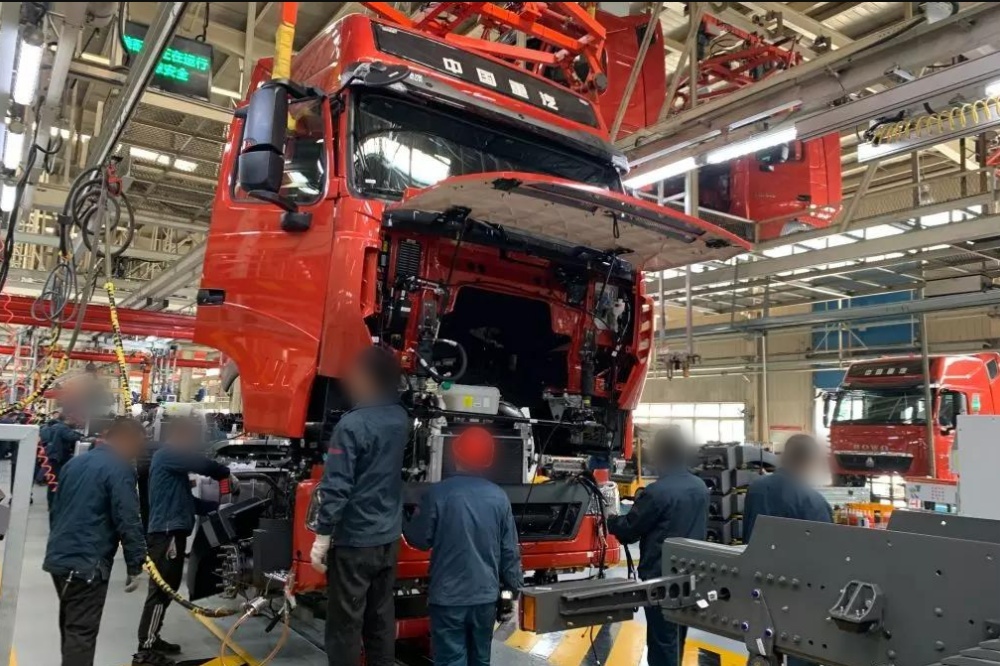 Dump truck pre-delivery inspection.jpg