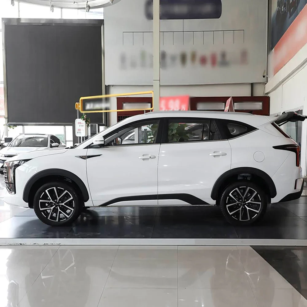 JAC X8 Plus (6).webp