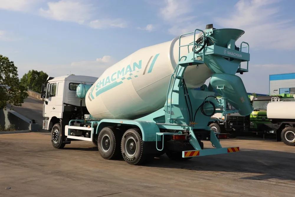 SHACMAN 10CBM mixer truck applications