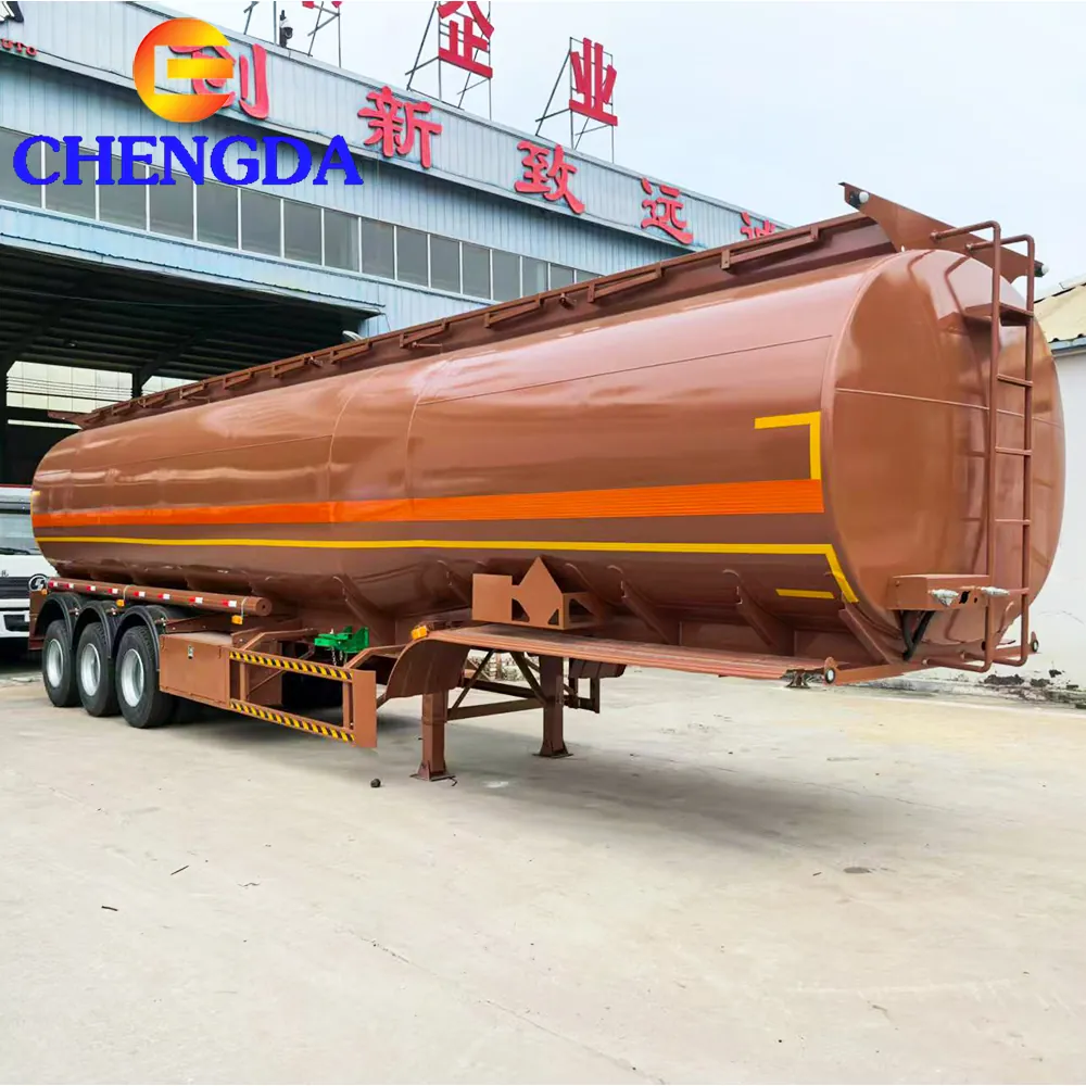How to Choose a 3-Axle Fuel Tank Semi-Trailer: Capacity, Compartments, and Materials