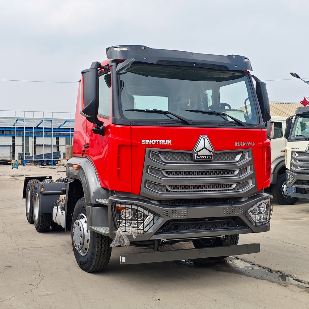 Sinotruk Howo NX 371HP 6x4 Tractor Truck