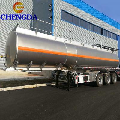 Camion-citerne en aluminium