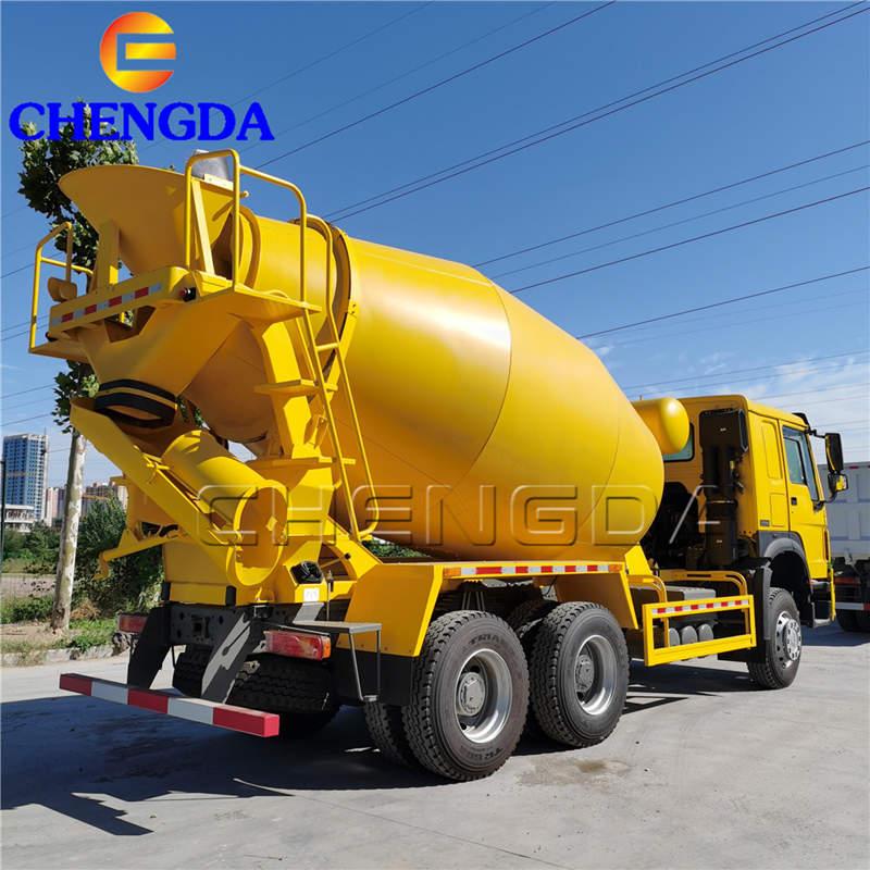 Cement Mixer Lorry