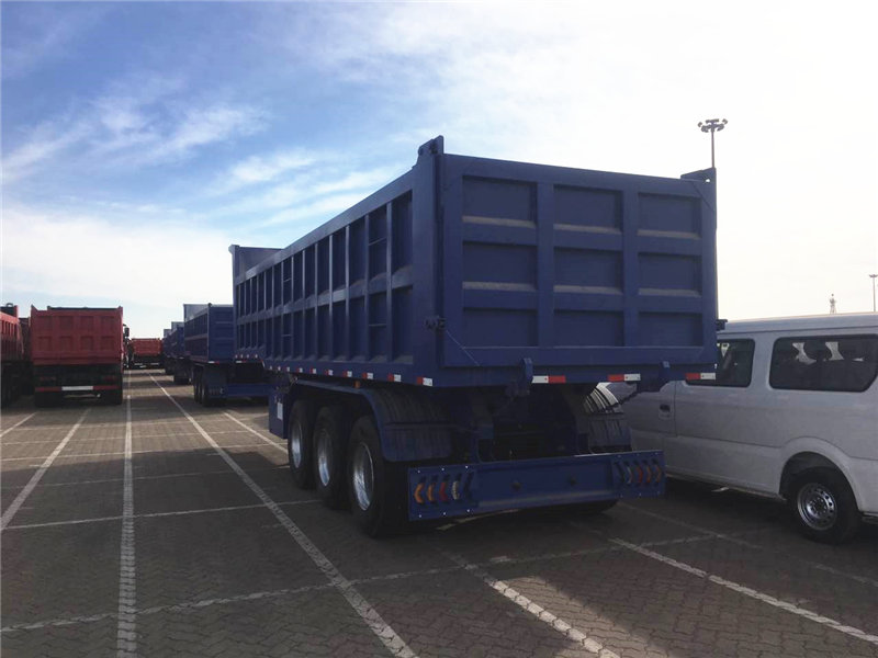 Hydraulic Dump Trailer.jpg